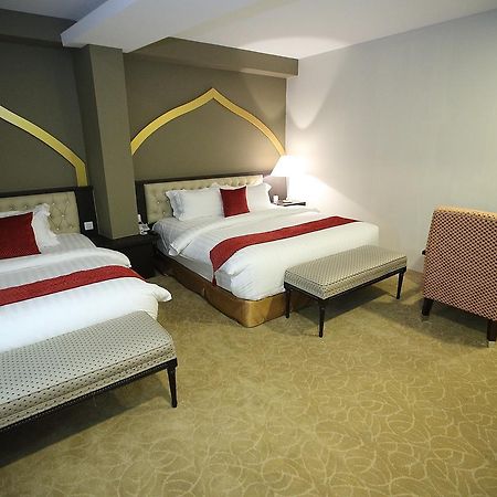 Al Khatiri Hotel Kubang Kerian Zewnętrze zdjęcie