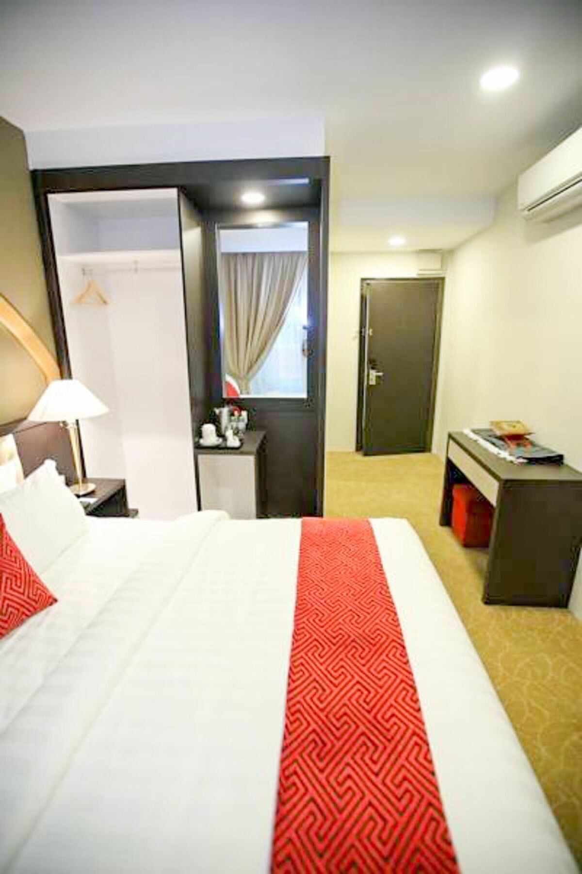 Al Khatiri Hotel Kubang Kerian Zewnętrze zdjęcie