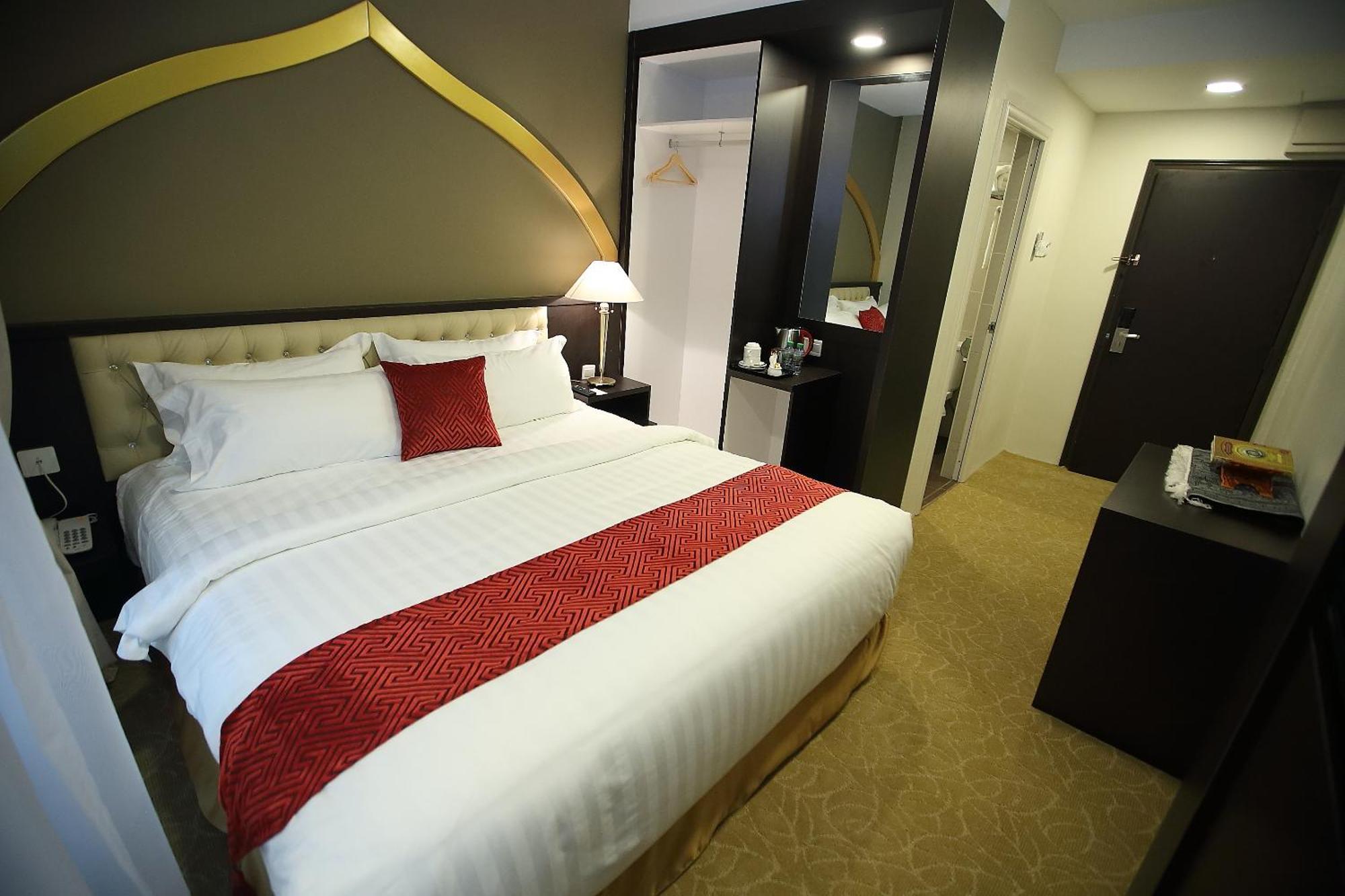 Al Khatiri Hotel Kubang Kerian Zewnętrze zdjęcie